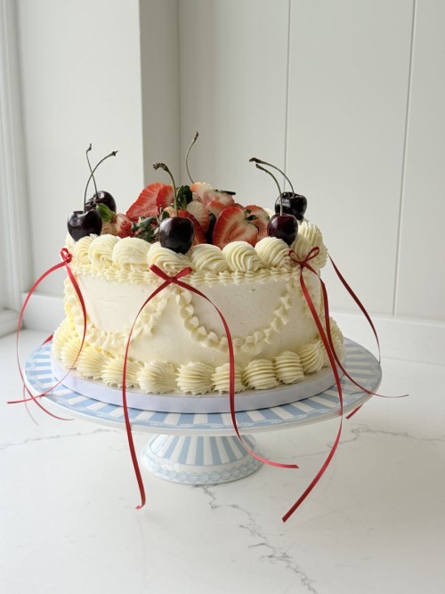 Strawberry & Champagne Celebration Cake